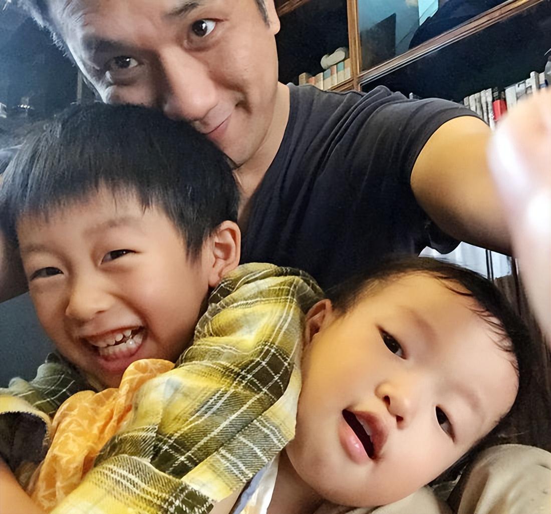 黄觉老婆麦子真实姓名叫什么(黄觉的老婆麦子个人资料及简介) 黄觉老婆麦子真实姓名叫什么(黄觉的老婆麦子个人资料及简介)