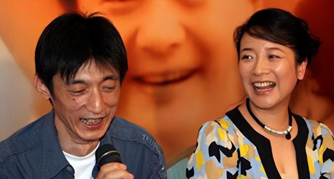 陈小艺有过几次婚史（演员陈小艺的混乱情史）