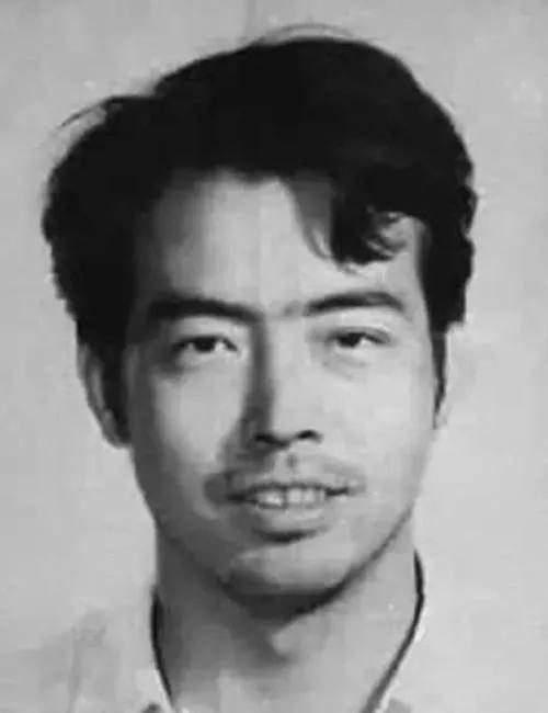 陈凯歌一生结过几次婚（风流导演陈凯歌的浪荡情史）