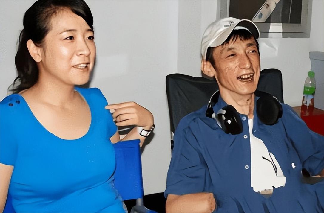 陈小艺有过几次婚史（演员陈小艺的混乱情史）