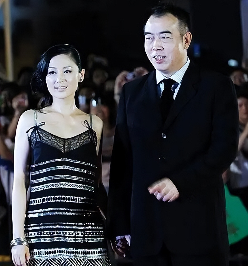 陈红什么年龄结的婚（演员陈红和老公陈凯歌的感情经历）