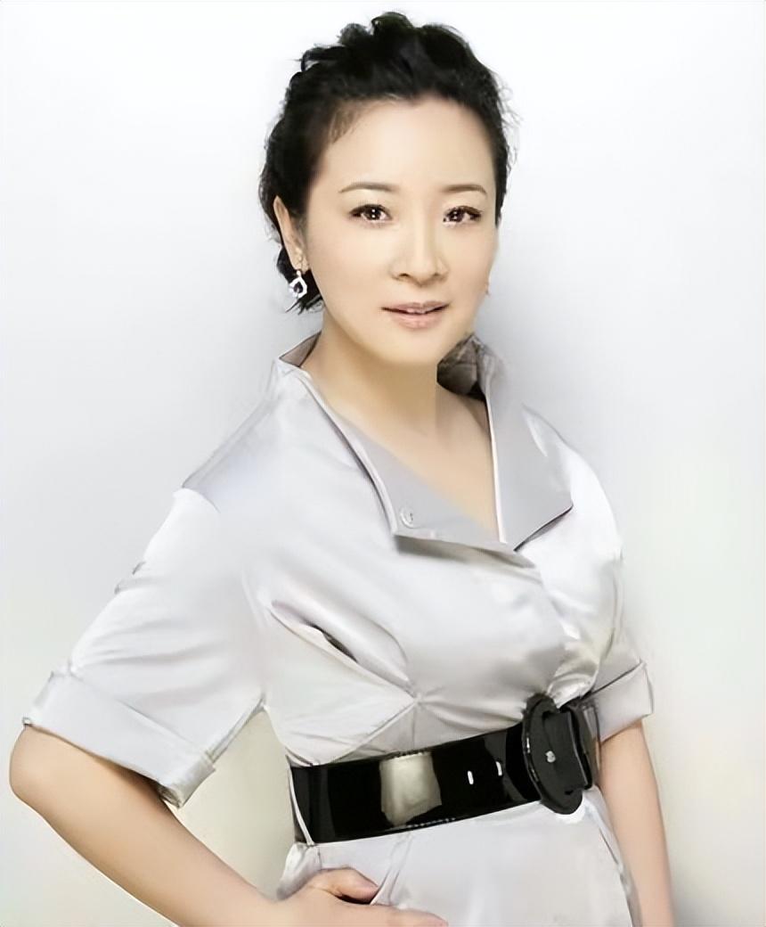 陈小艺演过的电视剧全部（陈小艺近期演的电视剧）