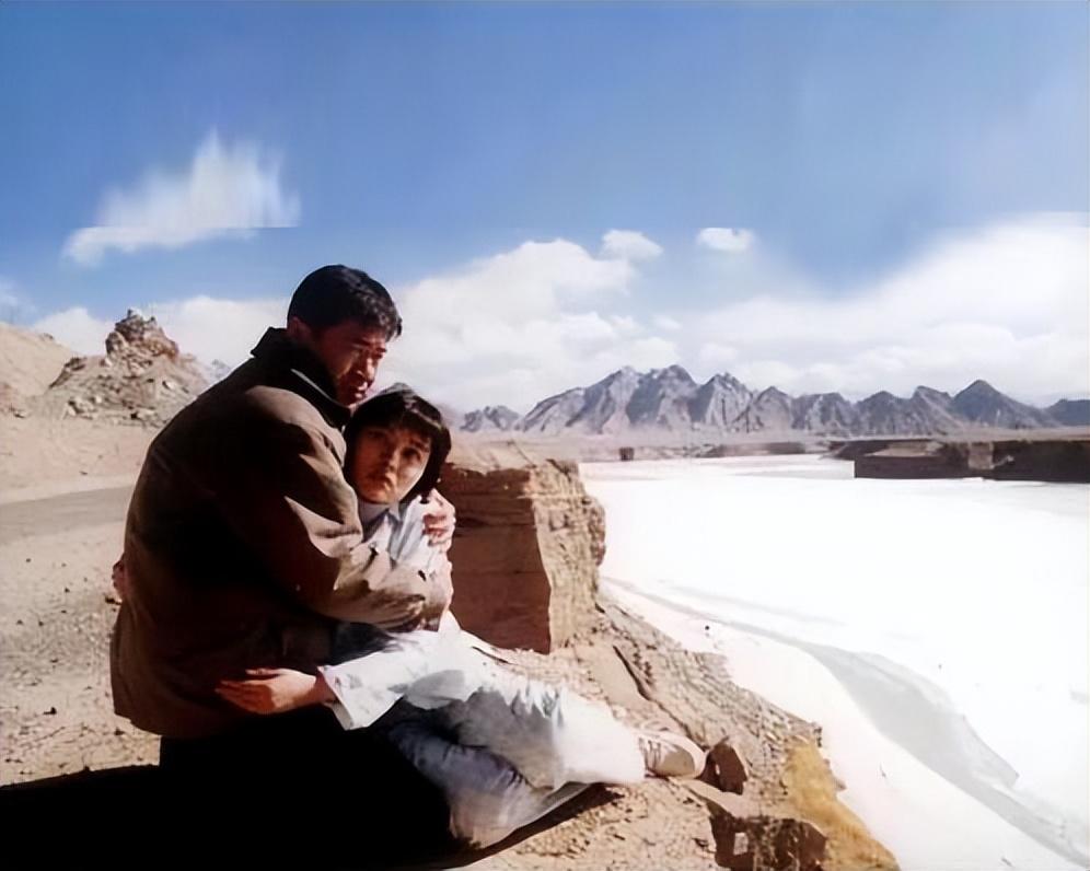 陈建斌三个妻子都是谁（蒋勤勤的老公陈建斌个人资料）