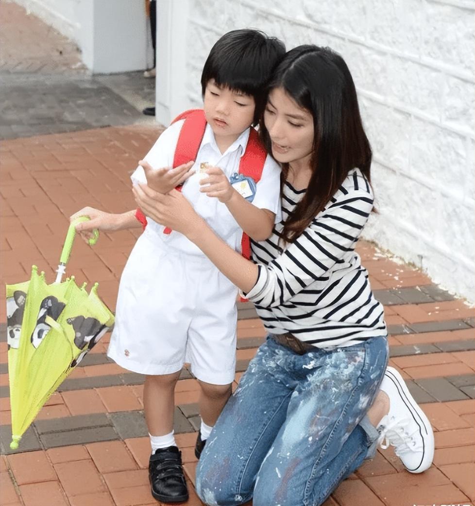 香港明星陈慧琳老公是谁（陈慧琳和刘建浩结婚）