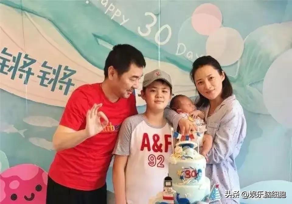 吴越陈建斌离婚原因（陈建斌前妻吴越的现状）