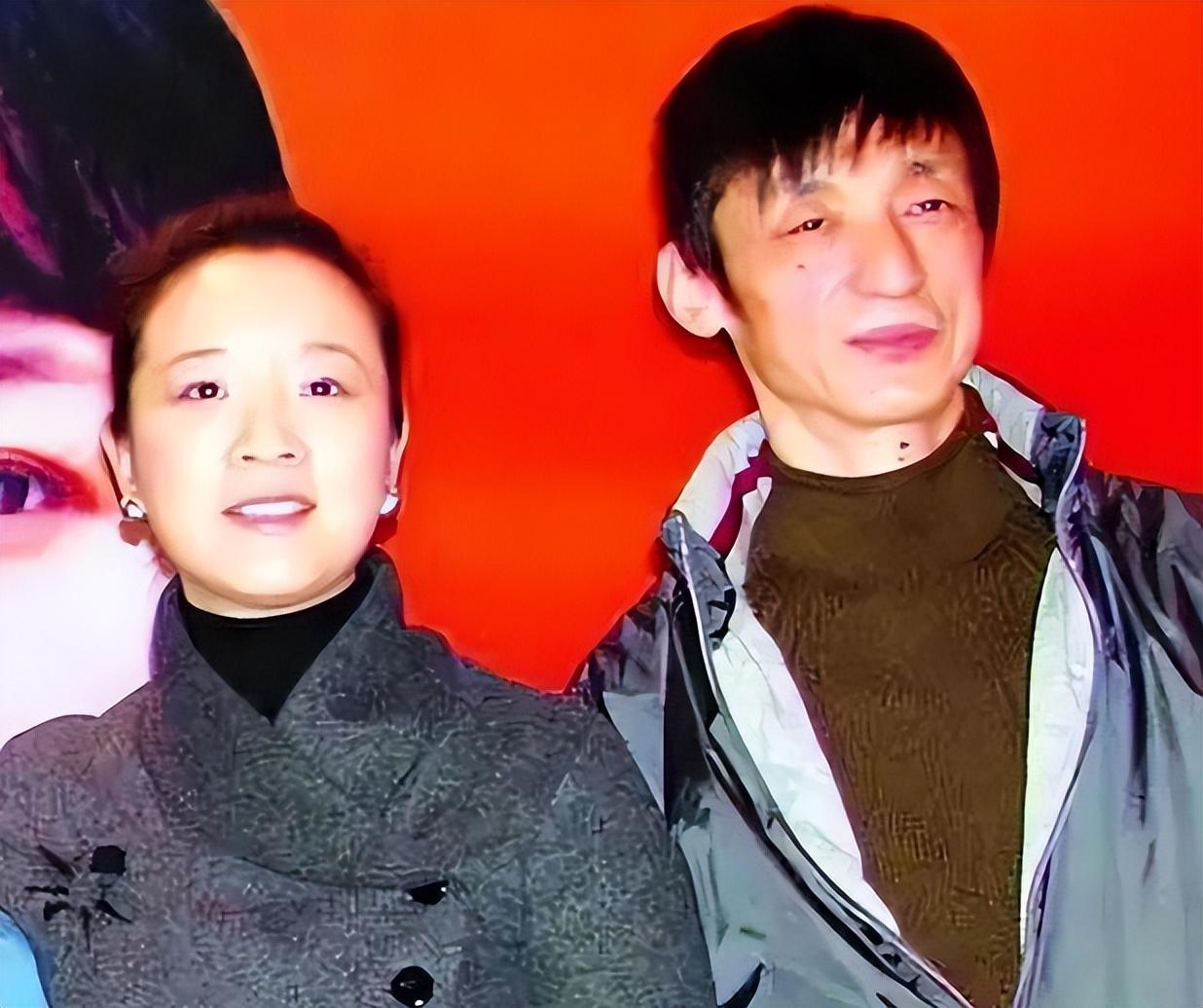 陈小艺有过几次婚史（演员陈小艺的混乱情史）