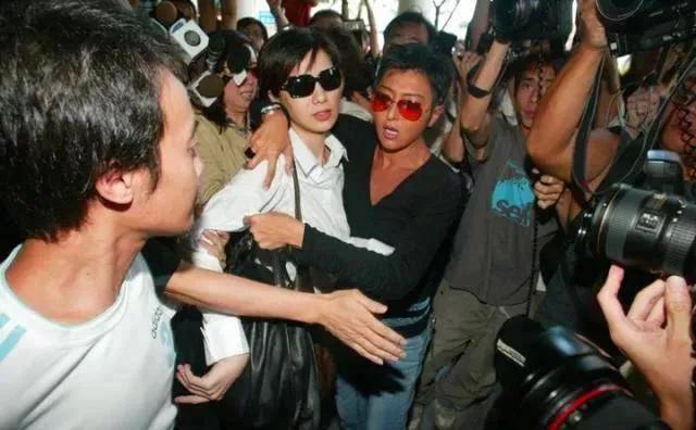 关秀媚大尺度电影（性感女神关秀捧不红的原因 ）