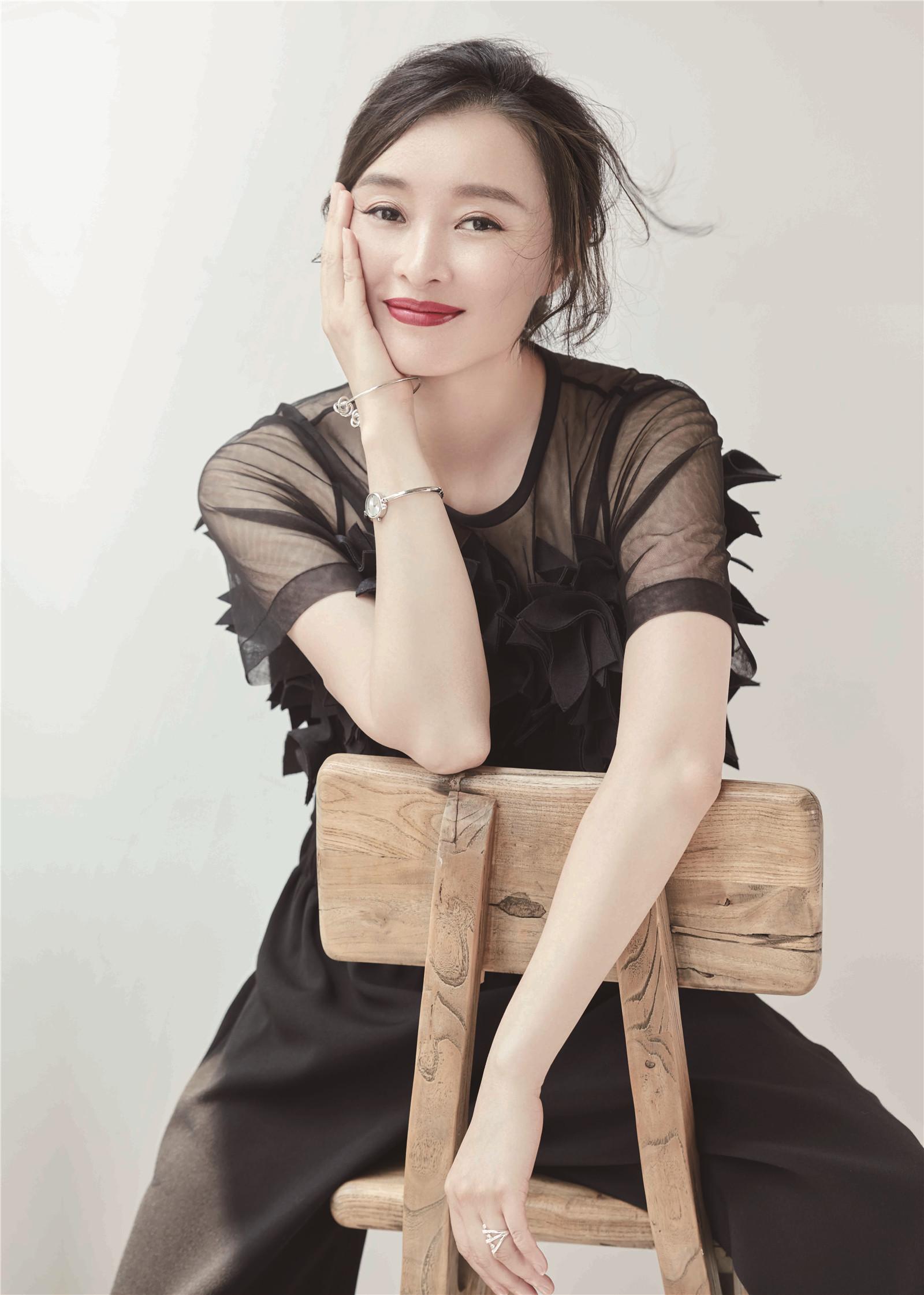 蒋勤勤第一任老公是谁（演员蒋勤勤的3任老公）