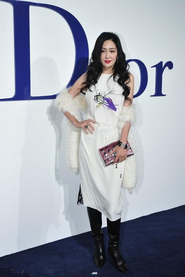 孟广美个人资料（灭绝师太孟广美的人生经历）