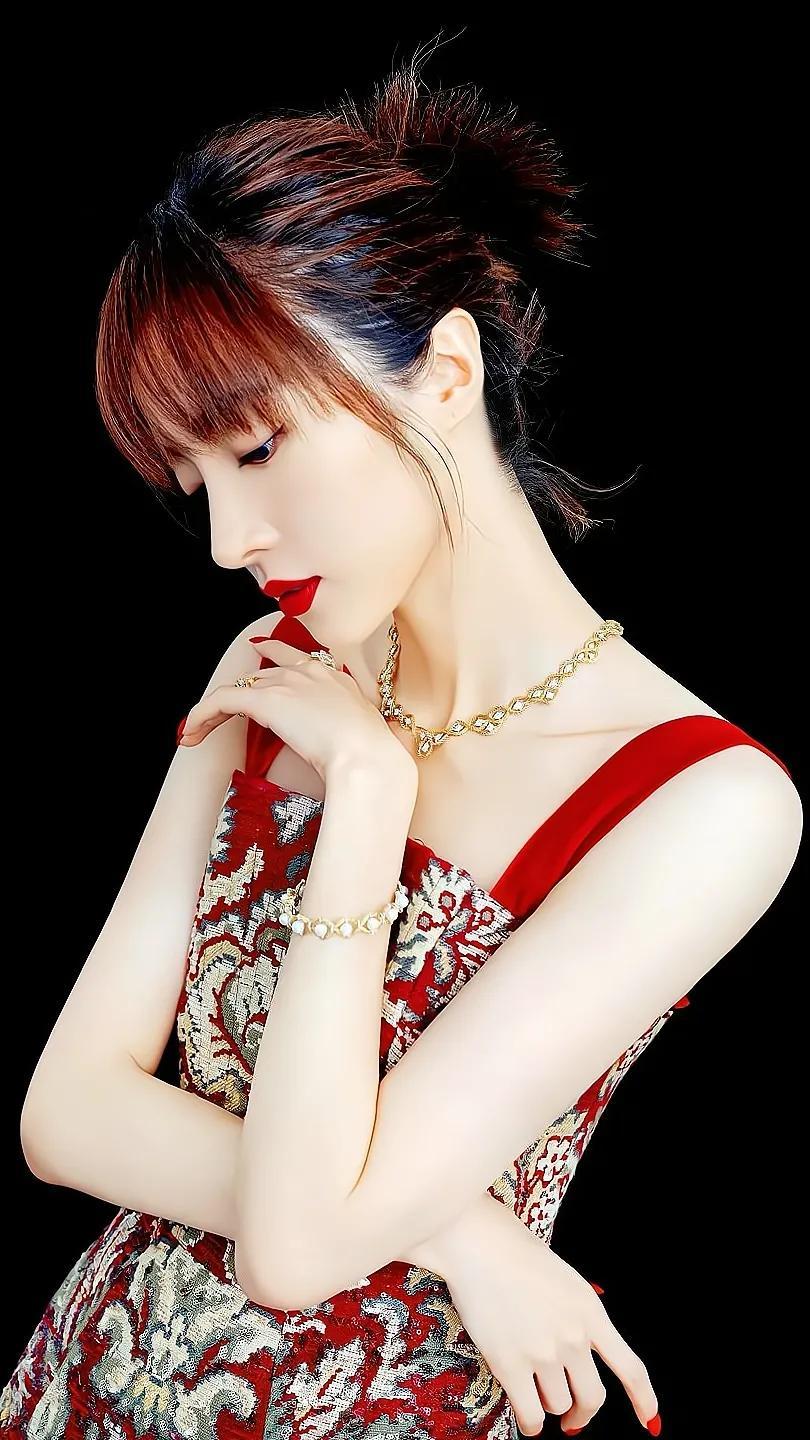 胡冰卿身高多少厘米（演员胡冰卿个人资料简介）