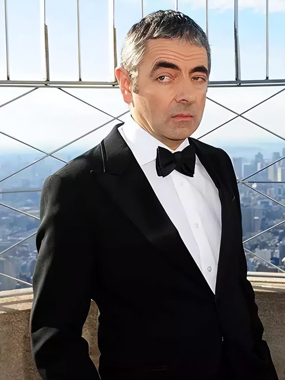 憨豆先生还在世吗（67岁憨豆为小30岁女友庆生）