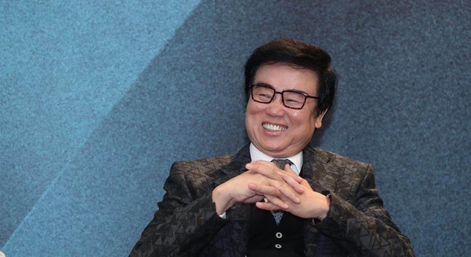 黄百鸣老婆用什么治好的(开心鬼黄百鸣老婆15年的抗癌经历) 黄百鸣老婆用什么治好的(开心鬼黄百鸣老婆15年的抗癌经历)