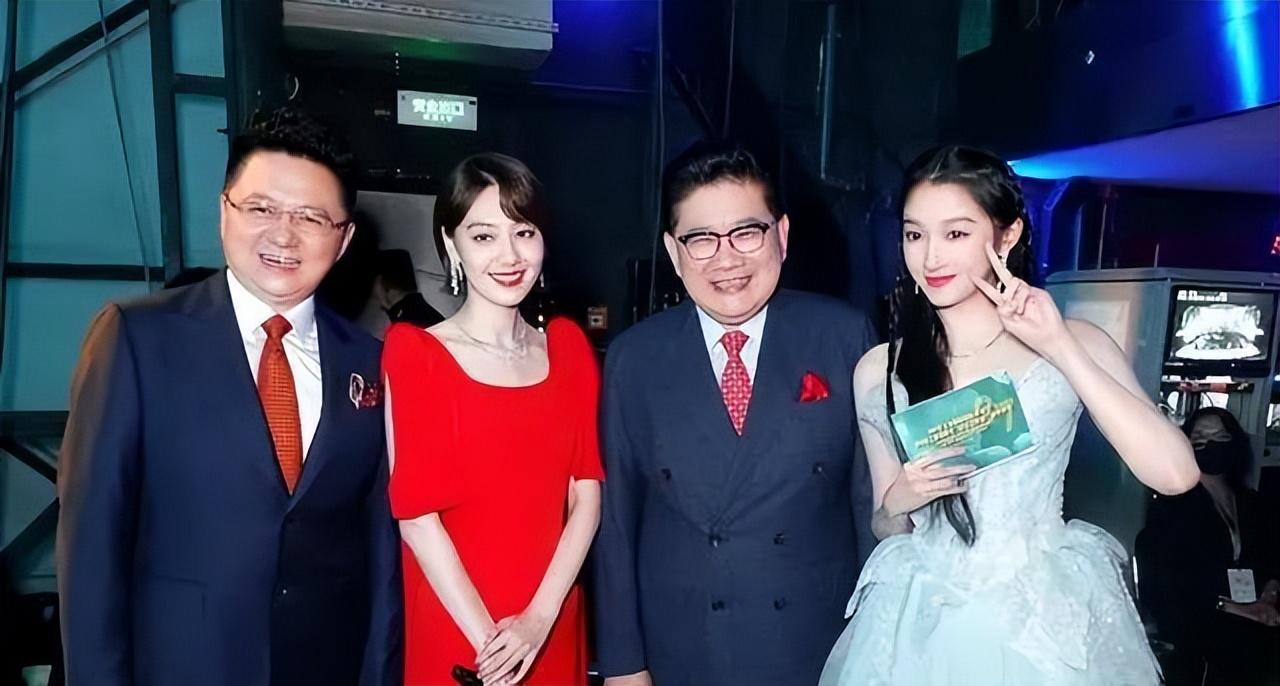 王冠私生活太烂了（女主持王冠的绯闻经历）