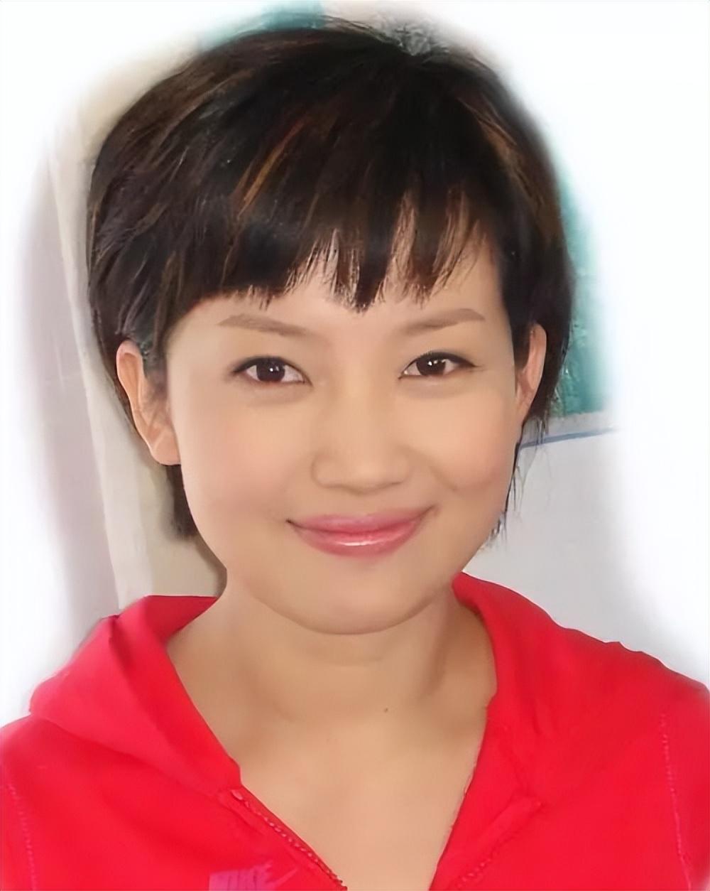 王端端老公是谁有孩子吗（央视美女王端端资料简介）