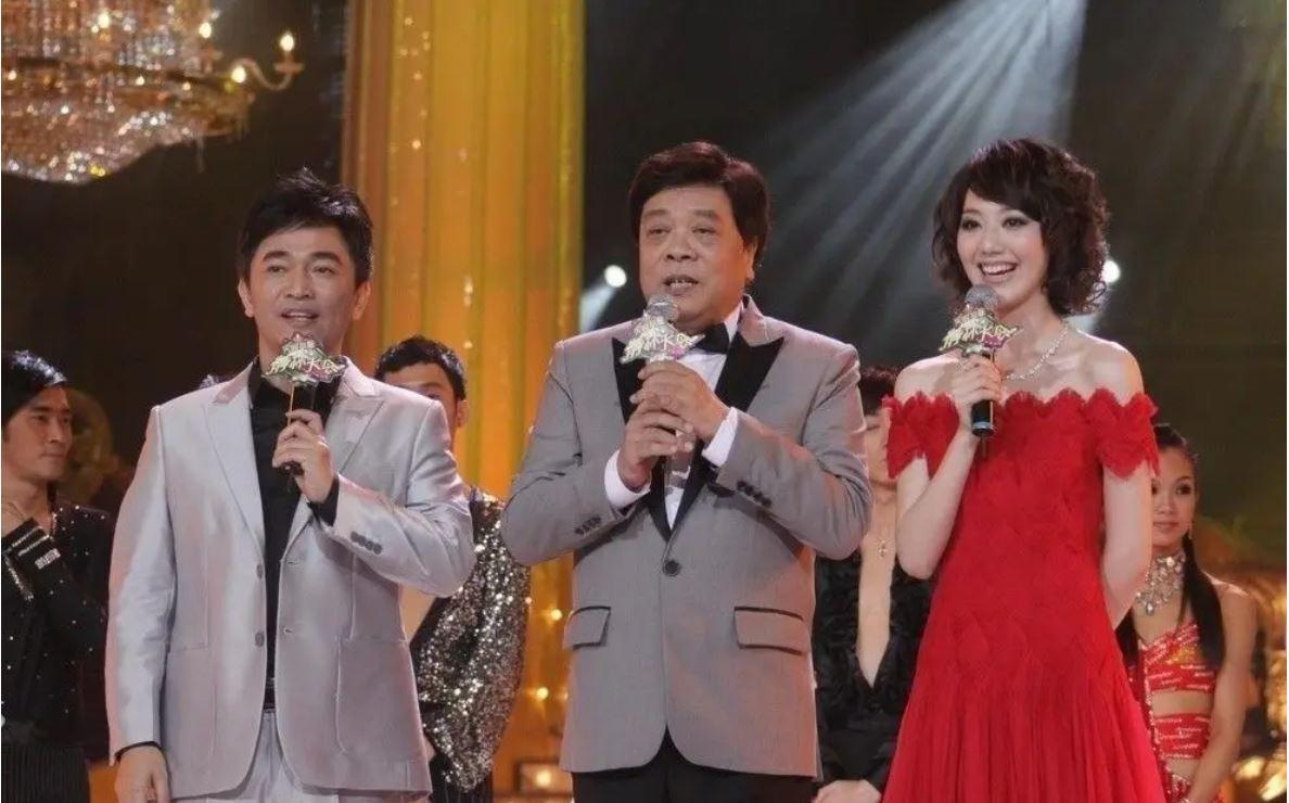 王冠私生活太烂了（女主持王冠的绯闻经历）