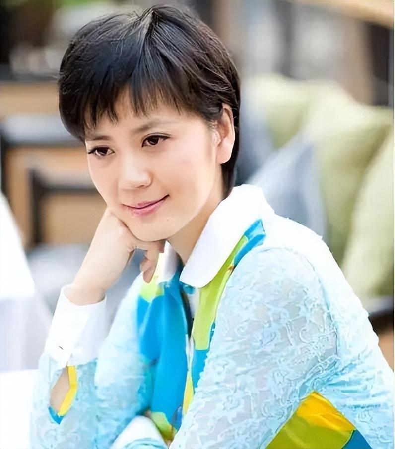 主持人沈冰犯的什么罪（沈冰出狱后的现状生活）