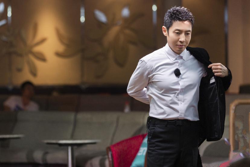 撒贝宁身高有一米七吗（主持人撒贝宁个人资料简历）