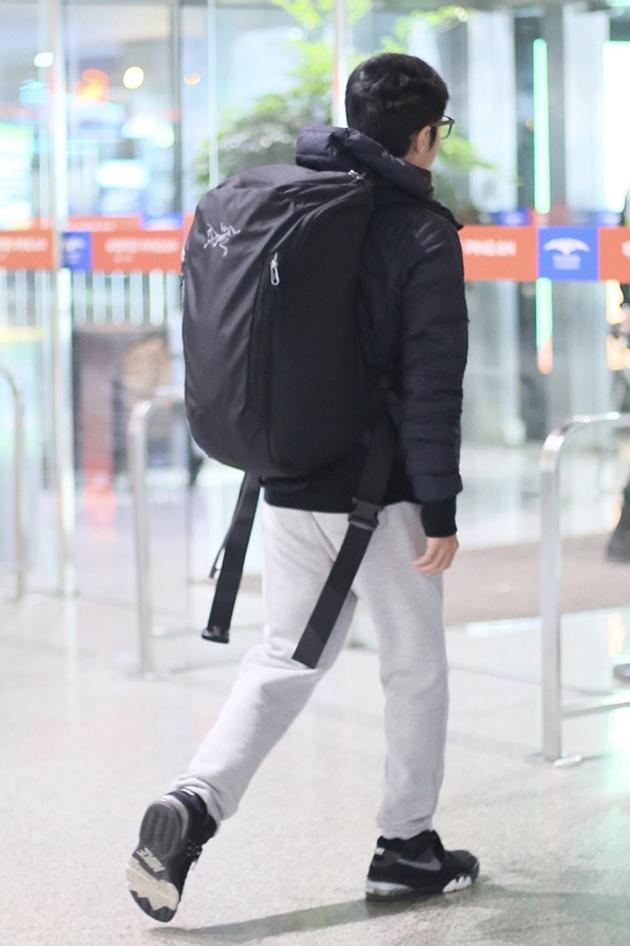 撒贝宁身高有一米七吗（主持人撒贝宁个人资料简历）