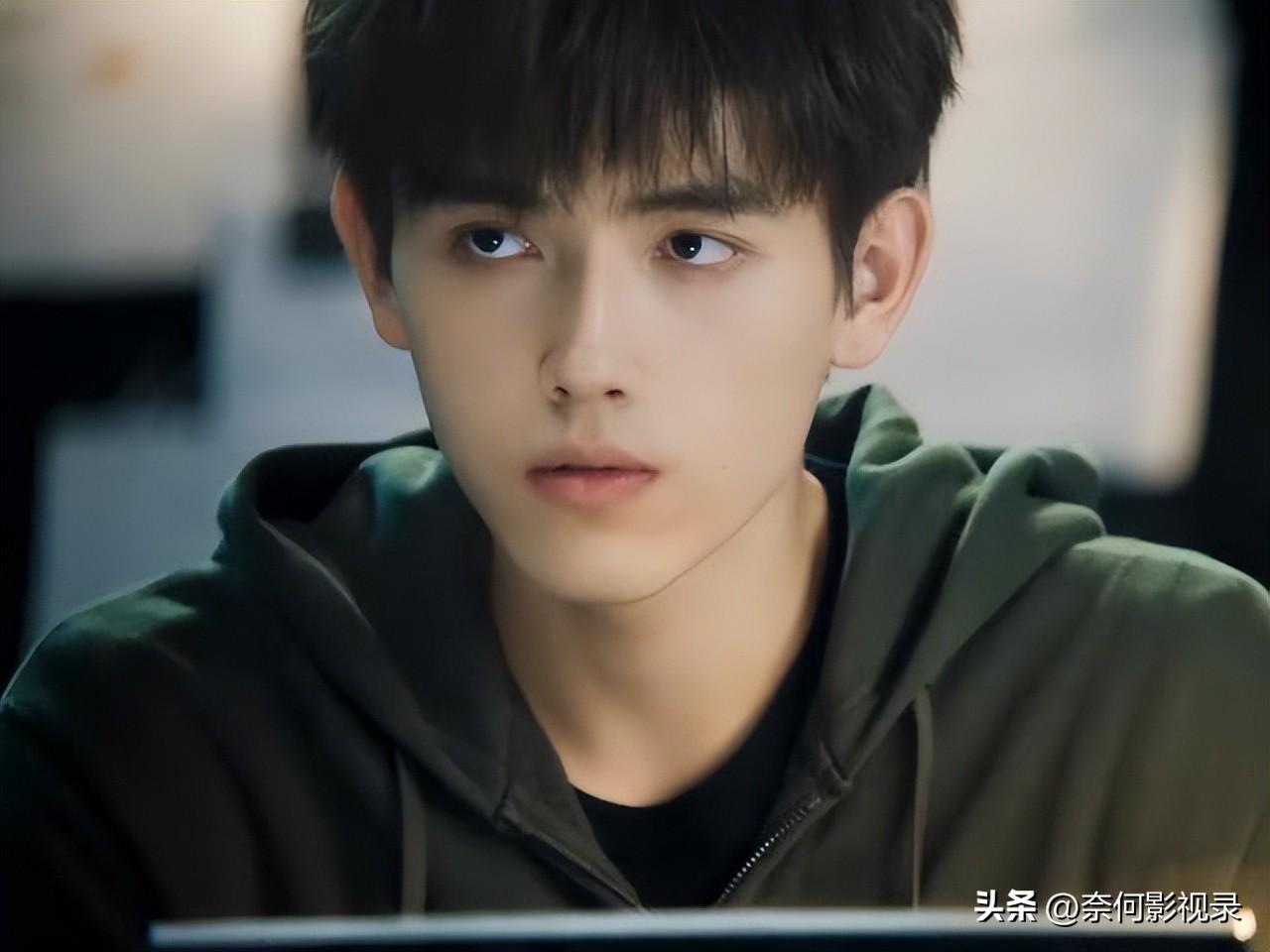 李峋为什么死了（点燃你温暖我原著小说的李峋结局）