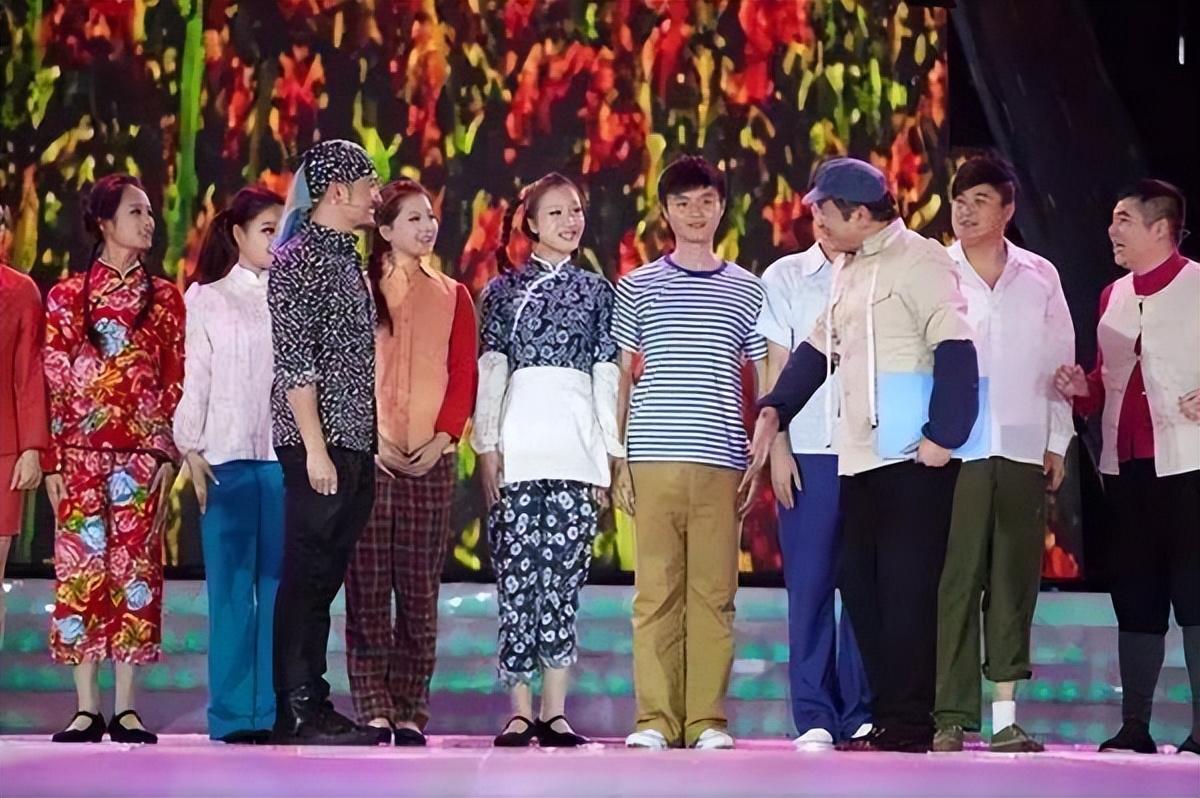 马丽娟年轻时候的照片（赵本山和马丽娟的感情经历）