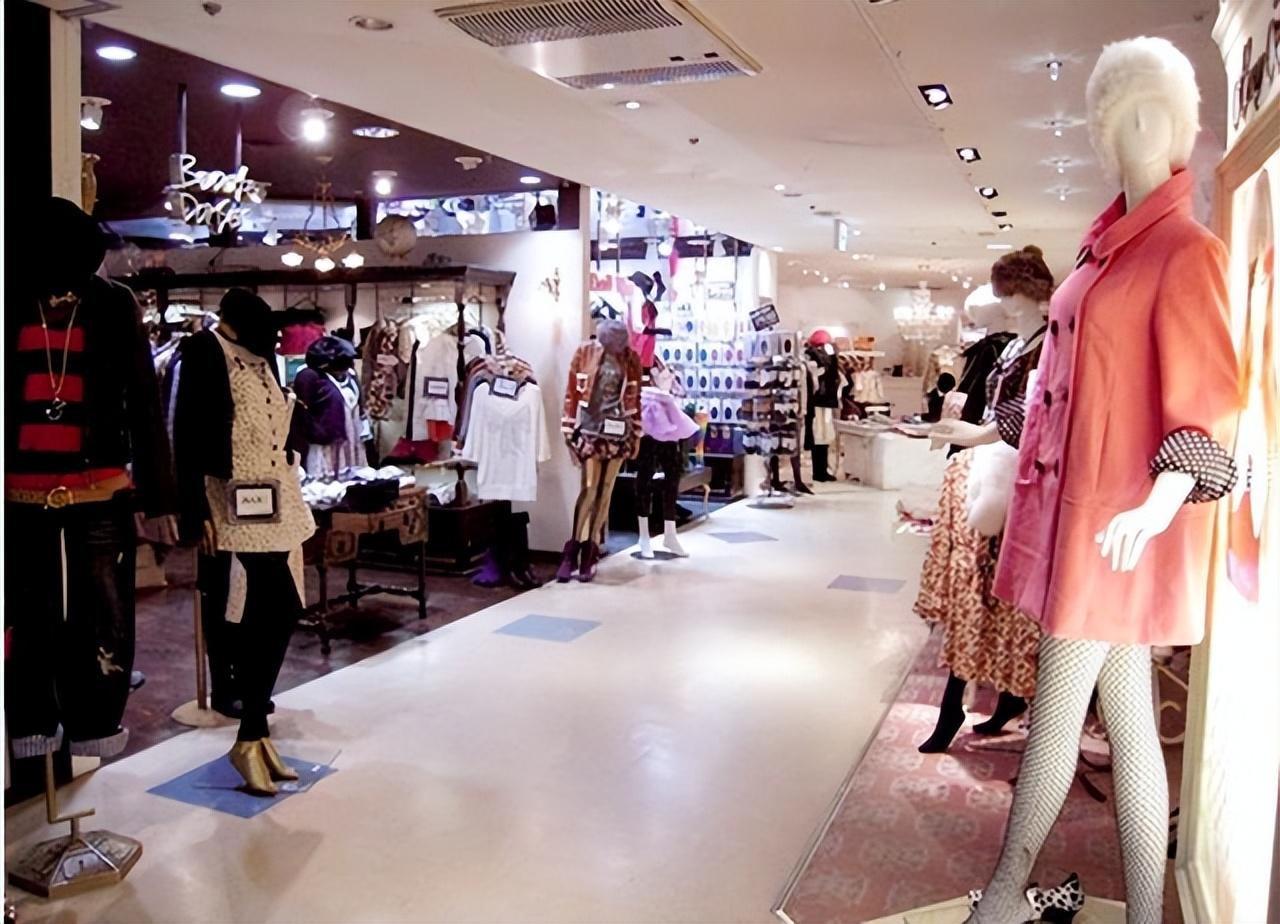 肇事女司机毕娇后台是谁（河南毕娇事件简介）