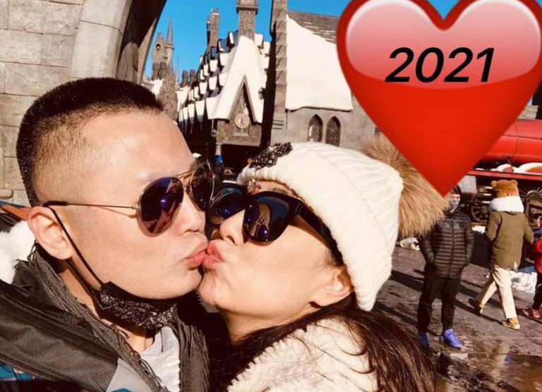 边潇潇和谁结婚了（边潇潇演艺经历）