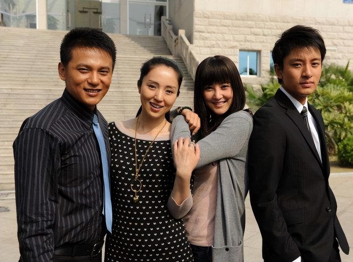 边潇潇和印小天为什么吵（演员边潇潇插刀门事件真相）