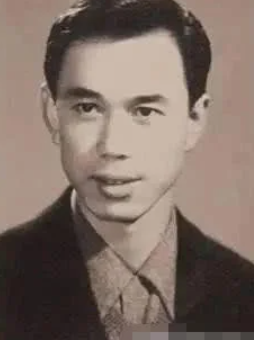 黄子韬家境是真的好么（10位家里富得流油的明星）