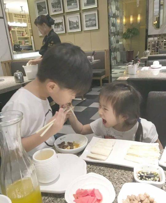 ck沉珂当年是怎么红的（非主流鼻祖沉珂介绍）