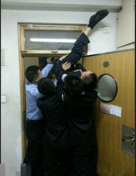 吹箫是什么意思（图解吹箫的网络含义）