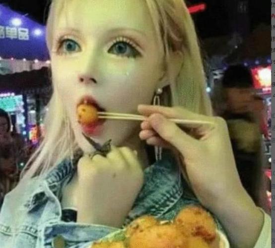 芭比迪丽拉整过容嘛（网红芭比迪丽拉原来的样子）