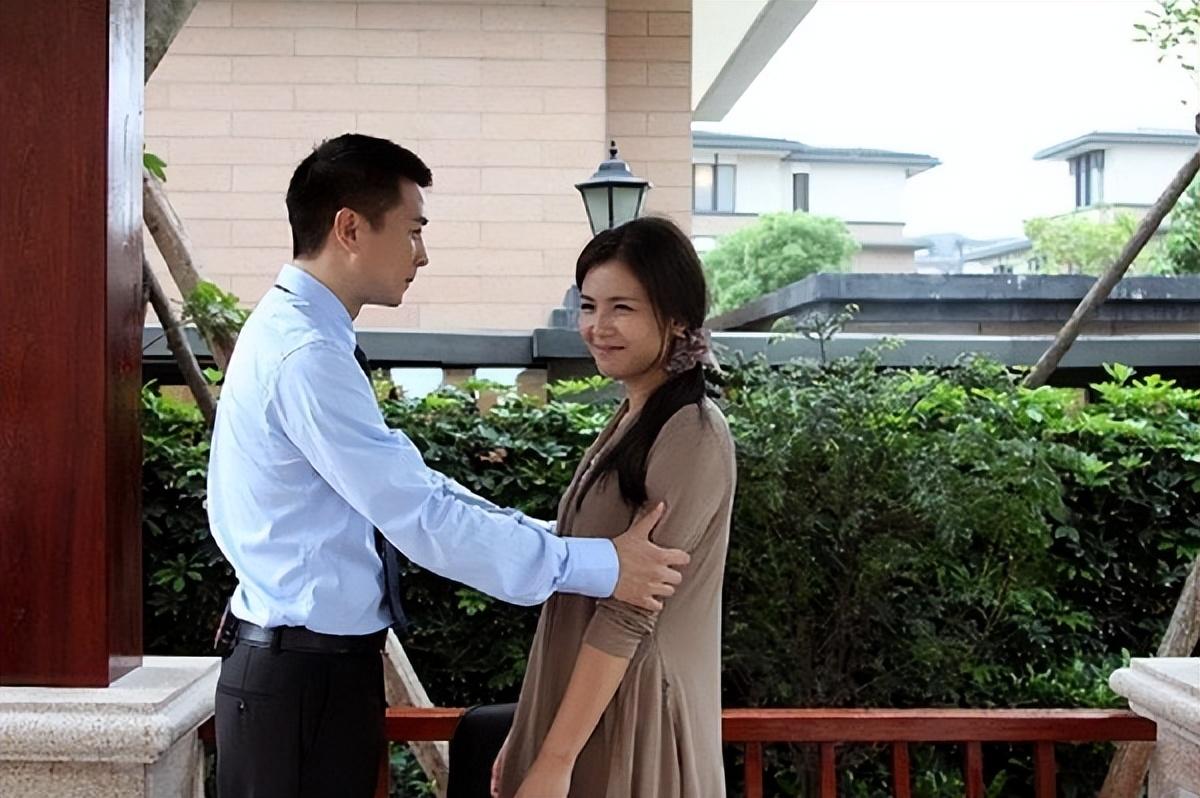 中国公认10大最美女星（国内10大美女演员排名）