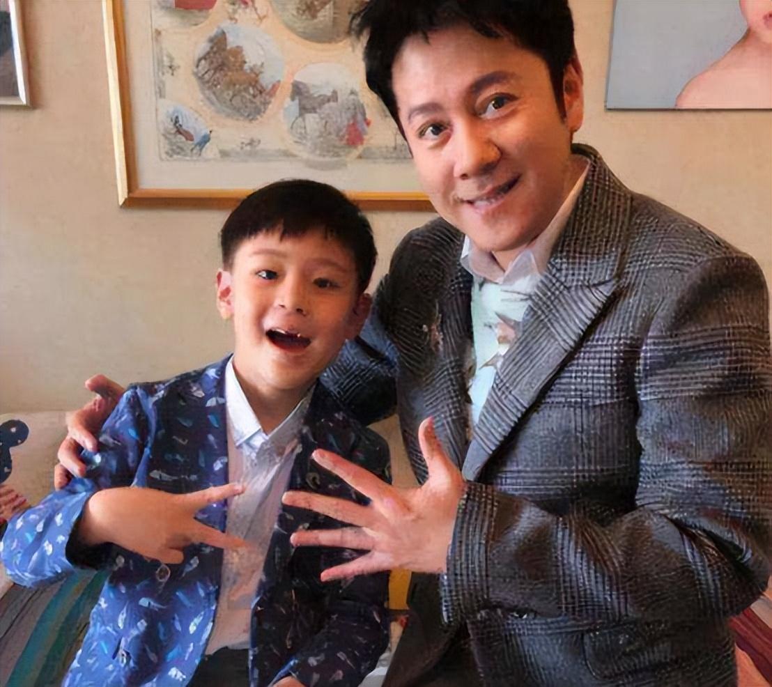 蔡国庆有过几个老婆（演员蔡国庆的两段异国恋情）