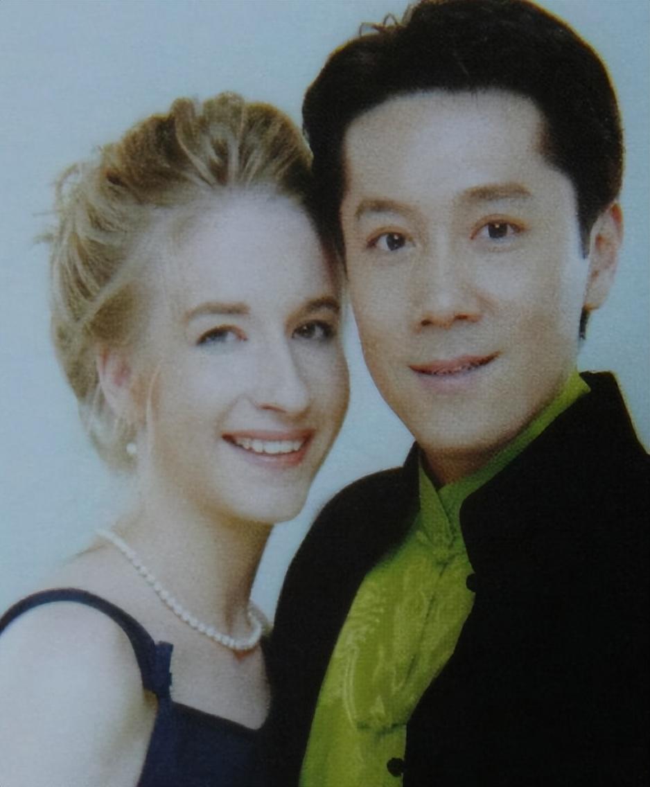 蔡国庆有过几个老婆（演员蔡国庆的两段异国恋情）
