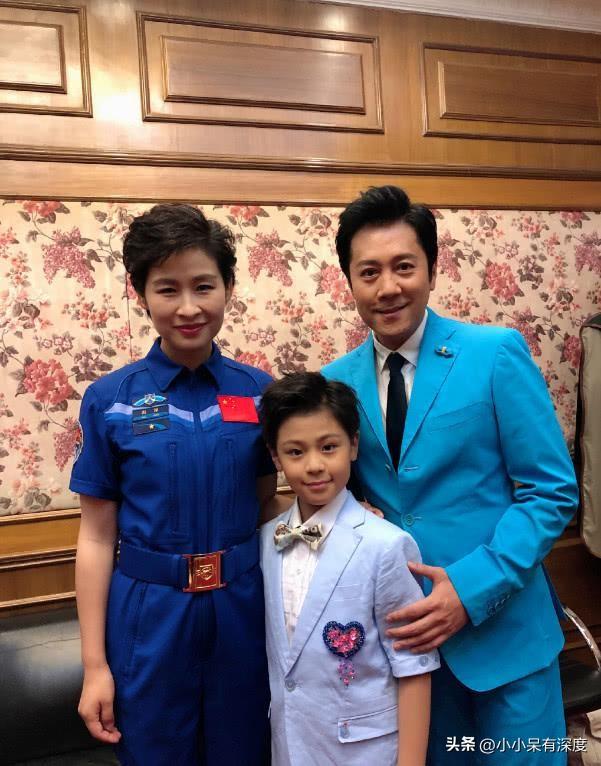 蔡国庆老婆叫什么名字啊（蔡国庆妻子秦娟资料简介）