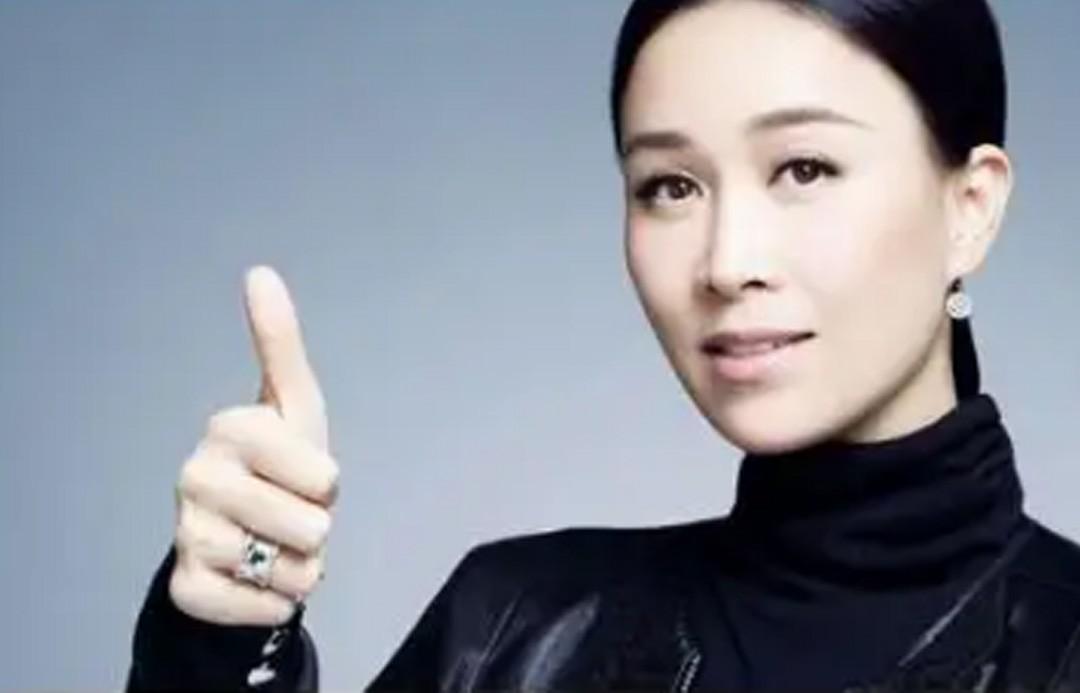 蔡国庆有过几个老婆（演员蔡国庆的两段异国恋情）