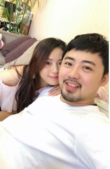 超女黄英怎么跟他老公认识的（歌手黄英和曹帅的感情经历）