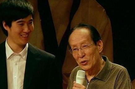 常远是谁的后代（相声演员常远的家庭背景介绍）