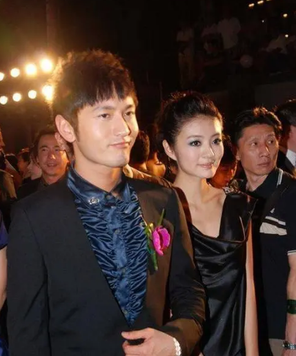 安以轩冯绍峰主演的电视剧是哪部（安以轩和冯绍峰合作过的戏）