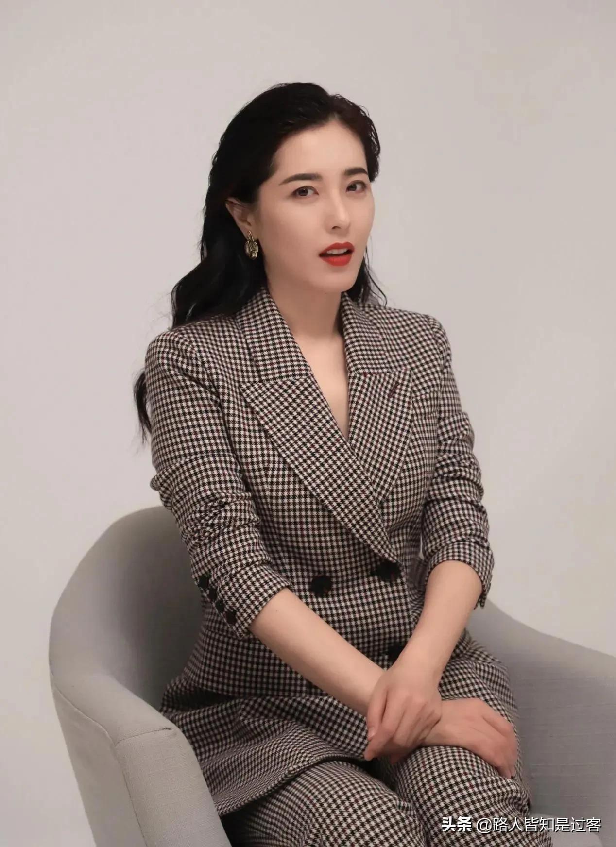 张藤子曾黎结婚了吗（浅谈46岁张藤子未婚的原因）