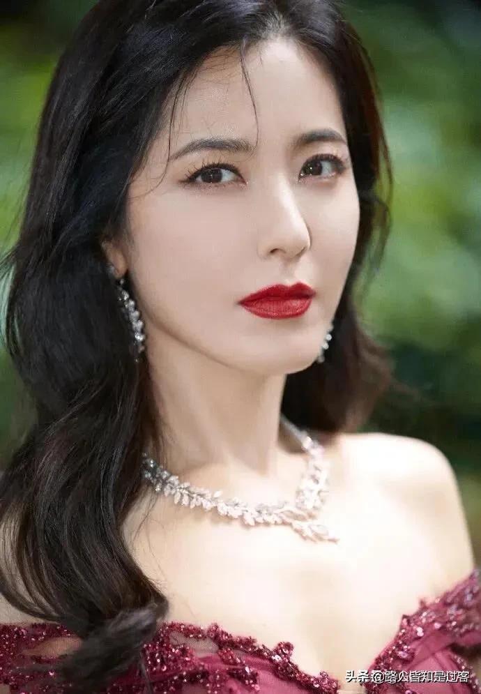 张藤子曾黎结婚了吗（浅谈46岁张藤子未婚的原因）