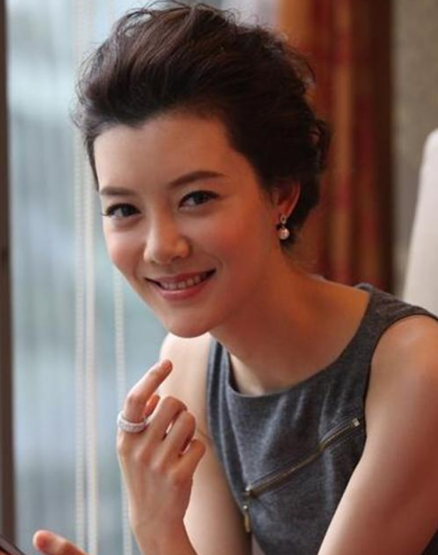 车晓的现任老公是谁（车晓现任丈夫罗嘉良）