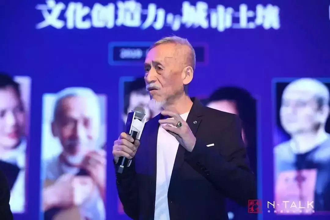 陈彼得年轻时候的照片（歌手陈彼得个人资料简介）