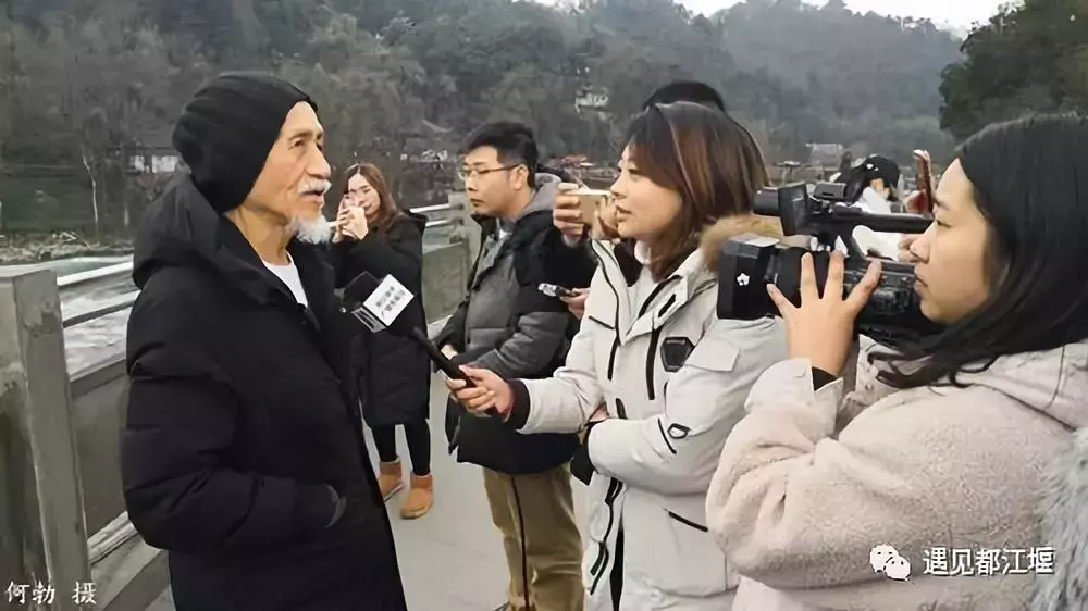 陈彼得年轻时候的照片（歌手陈彼得个人资料简介）