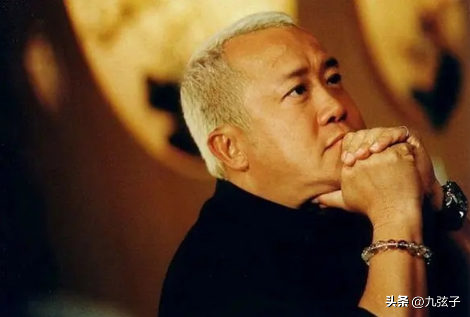 曾志伟酒后说尝到过周冬雨（周冬雨和曾志伟亲密关系真相）