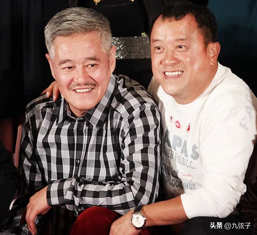 曾志伟酒后说尝到过周冬雨（周冬雨和曾志伟亲密关系真相）