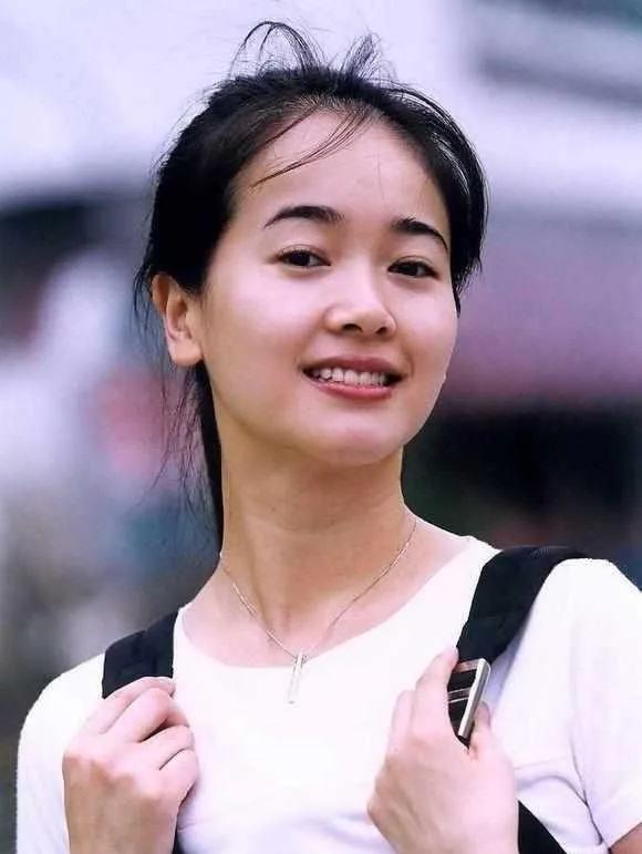 左小青历任男友有哪些（演员左小青的九段绯闻情史）