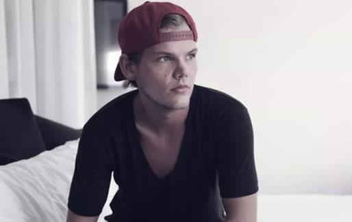 a神死了为什么还会发新歌（a神艾维奇死亡原因揭秘）