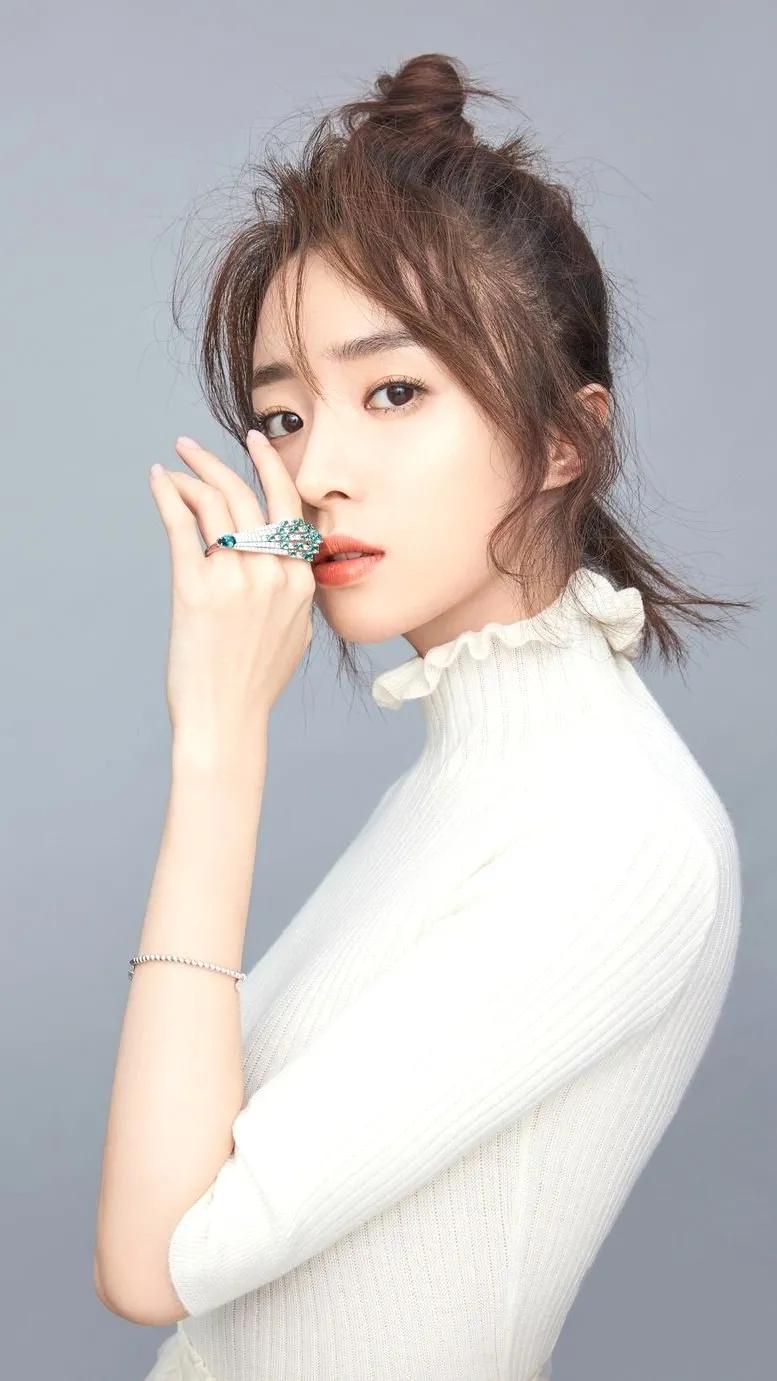 胡冰卿身高多少厘米（演员胡冰卿个人资料简介）