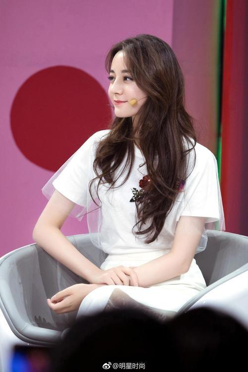 中国公认10大最美女星（国内10大美女演员排名）